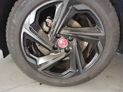 Photo 13 DS DS 3  Crossback BlueHDi 130 S&S EAT8