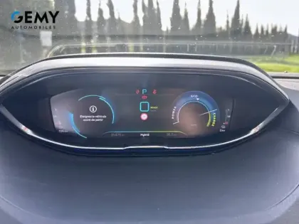 Photo 12 Peugeot 3008  Hybrid 225 e-EAT8