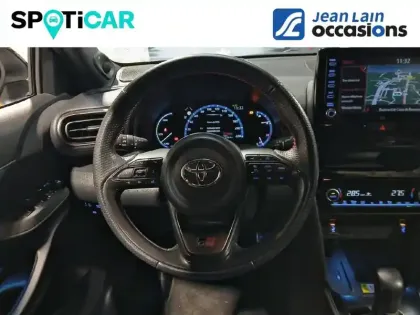 Photo 8 Toyota Yaris  Cross Hybride 116h 2WD