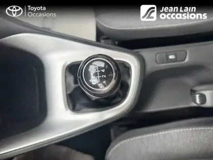 Photo 12 Toyota Yaris  120 VVT-i