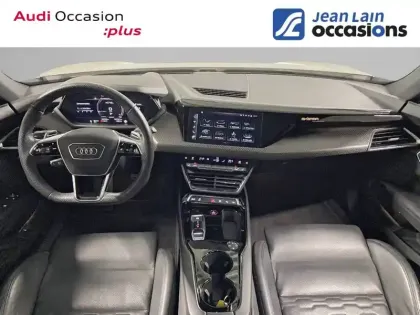 Photo 17 Audi E-tron  GT 476 ch quattro