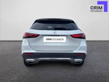 Photo 19 Mercedes GLA  250 e 8G-DCT