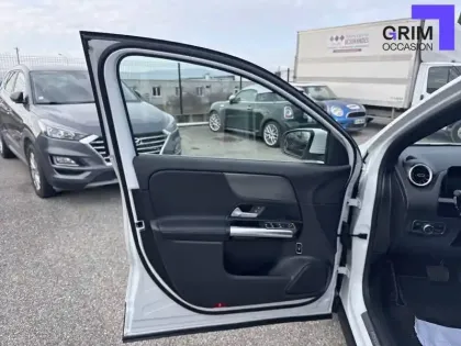 Photo 22 Mercedes GLA  250 e 8G-DCT