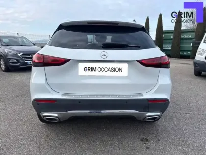 Photo 50 Mercedes GLA  250 e 8G-DCT