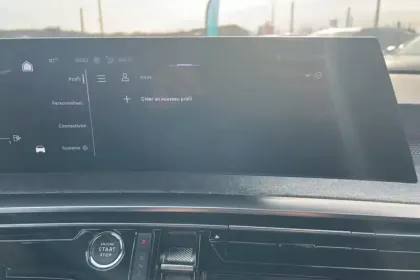 Photo 27 Peugeot 3008  Hybrid 136 e-DCS6