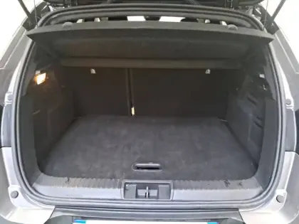 Photo 18 Renault Captur  E-Tech full hybrid 145 ch