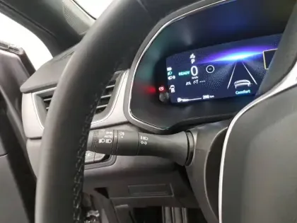 Photo 28 Renault Captur  E-Tech full hybrid 145 ch