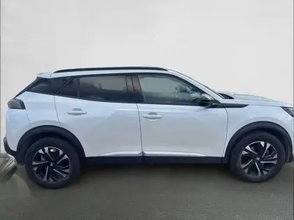 Photo 47 Peugeot 2008  BlueHDi 130 S&S EAT8