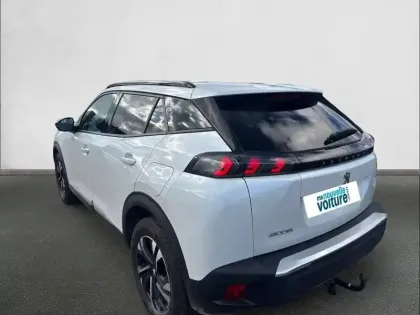 Photo 6 Peugeot 2008  BlueHDi 130 S&S EAT8