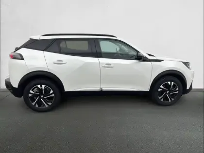 Photo 69 Peugeot 2008  BlueHDi 130 S&S EAT8