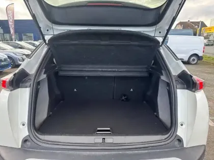 Photo 5 Peugeot 2008  BlueHDi 130 S&S EAT8