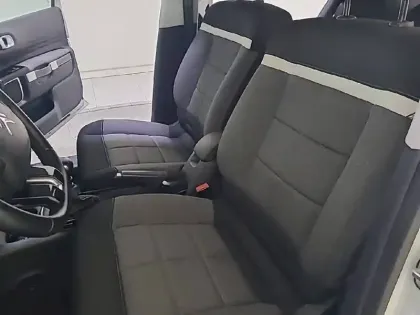 Photo 10 Citroën C4  Cactus BlueHDi 100 S&S BVM6