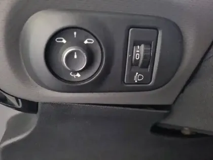 Photo 28 Citroën C4  Cactus BlueHDi 100 S&S BVM6