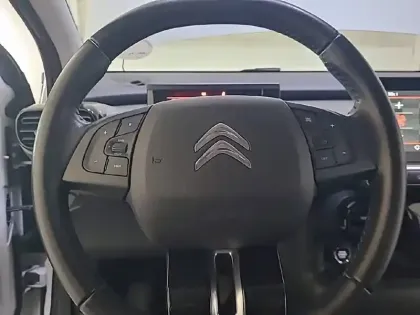 Photo 8 Citroën C4  Cactus BlueHDi 100 S&S BVM6