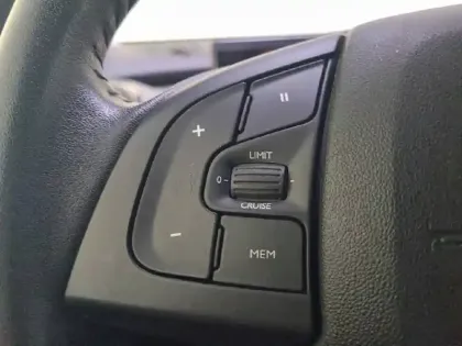 Photo 26 Citroën C4  Cactus BlueHDi 100 S&S BVM6