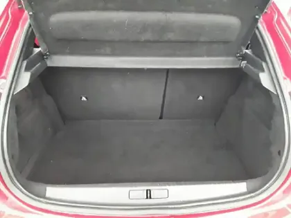 Photo 5 Peugeot 208  Electrique 50 kWh 136ch