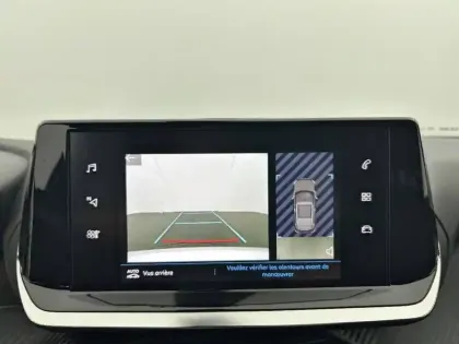 Photo 25 Peugeot 2008  PureTech 100 S&S BVM6