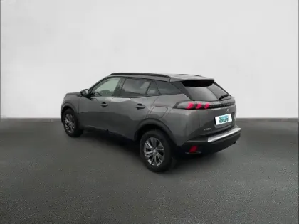 Photo 6 Peugeot 2008  PureTech 100 S&S BVM6