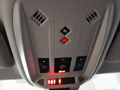 Photo 28 DS DS 3  Crossback BlueHDi 130 S&S EAT8