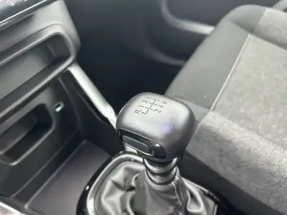 Photo 13 Citroën C3 Aircross  PureTech 110 S&S BVM6