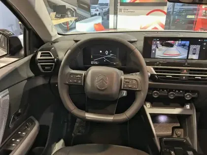 Photo 8 Citroën C4 e- 156 ch autonomie étendue