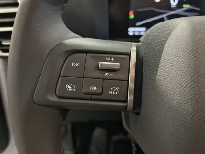 Photo 14 Citroën C4 e- 156 ch autonomie étendue