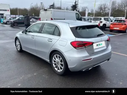 Photo 6 Mercedes Classe A  180 7G-DCT