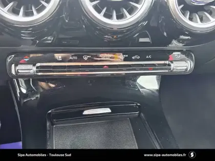 Photo 51 Mercedes Classe A  180 7G-DCT