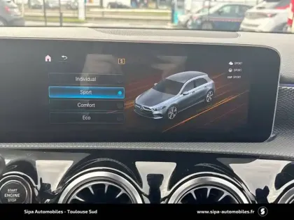 Photo 29 Mercedes Classe A  180 7G-DCT