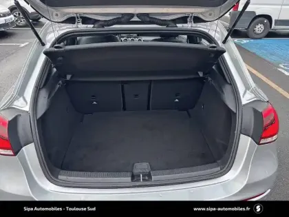 Photo 5 Mercedes Classe A  180 7G-DCT