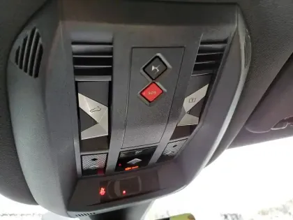 Photo 24 DS Ds 7  Hybride Rechargeable E-Tense 300 EAT8 4x4