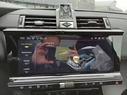 Photo 23 DS Ds 7  Hybride Rechargeable E-Tense 300 EAT8 4x4