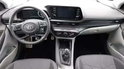 Photo 9 Hyundai Bayon  1.0 T-GDi 100 Hybrid 48V