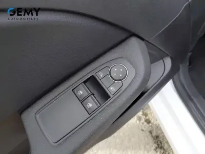 Photo 38 Renault Clio Gén. V (BJA) Ph1 NG Authentic 5