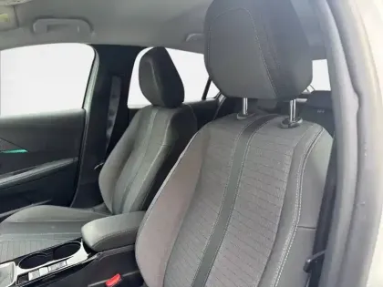 Photo 10 Peugeot 208  PureTech 100 S&S BVM6