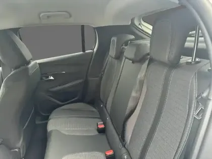 Photo 11 Peugeot 208  PureTech 100 S&S BVM6