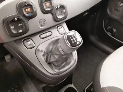 Photo 13 Fiat Panda  1.2 69 ch S/S