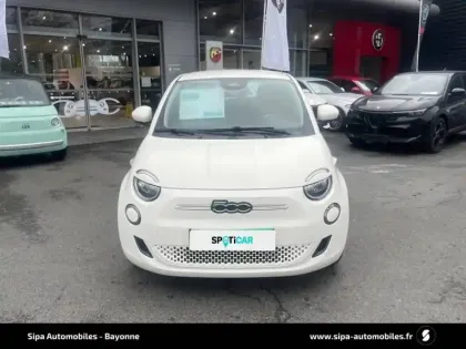 Photo 41 Fiat 500  e 95 ch