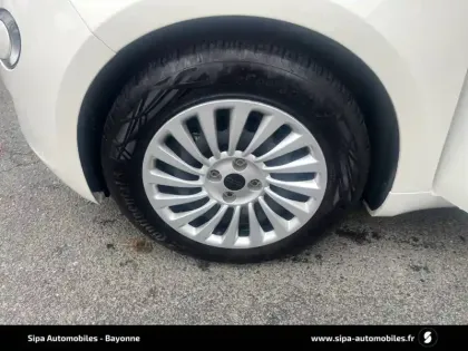 Photo 10 Fiat 500  e 95 ch