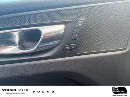 Photo 12 Volvo Xc60  D4 AWD AdBlue 190 ch Geartronic 8
