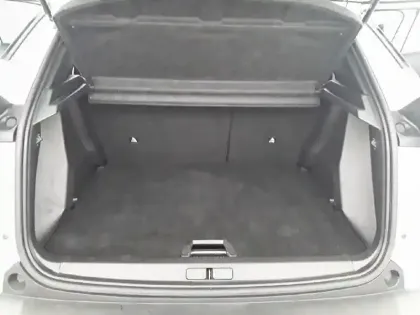 Photo 26 Peugeot 2008 Gén. II Ph1 NG GT 5