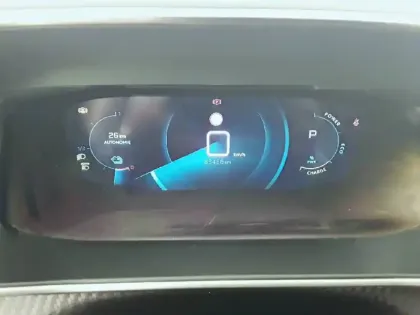 Photo 78 Peugeot 2008  Electrique 136 ch