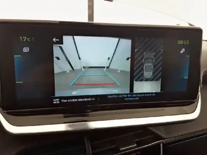 Photo 86 Peugeot 2008  Electrique 136 ch