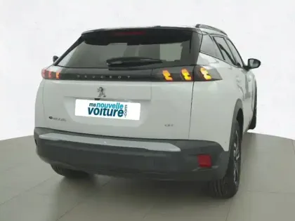 Photo 49 Peugeot 2008  Electrique 136 ch