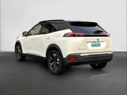 Photo 6 Peugeot 2008 Gén. II Ph1 NG GT 5