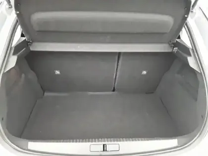 Photo 5 Opel Corsa  Electrique 136 ch & Batterie 50 kw/h