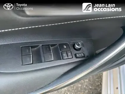 Photo 18 Toyota Corolla  Hybride 184h