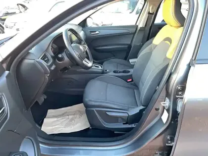 Photo 8 Renault Arkana  E-Tech 145