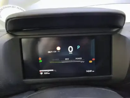 Photo 9 Citroën C4  Hybride 136 e-DCS6