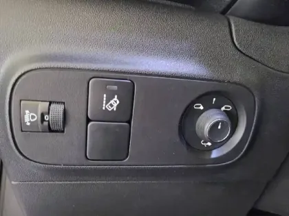 Photo 25 Citroën C3 Gén. III Ph2 Feel 5